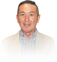 花き部会長 尾﨑 洋治