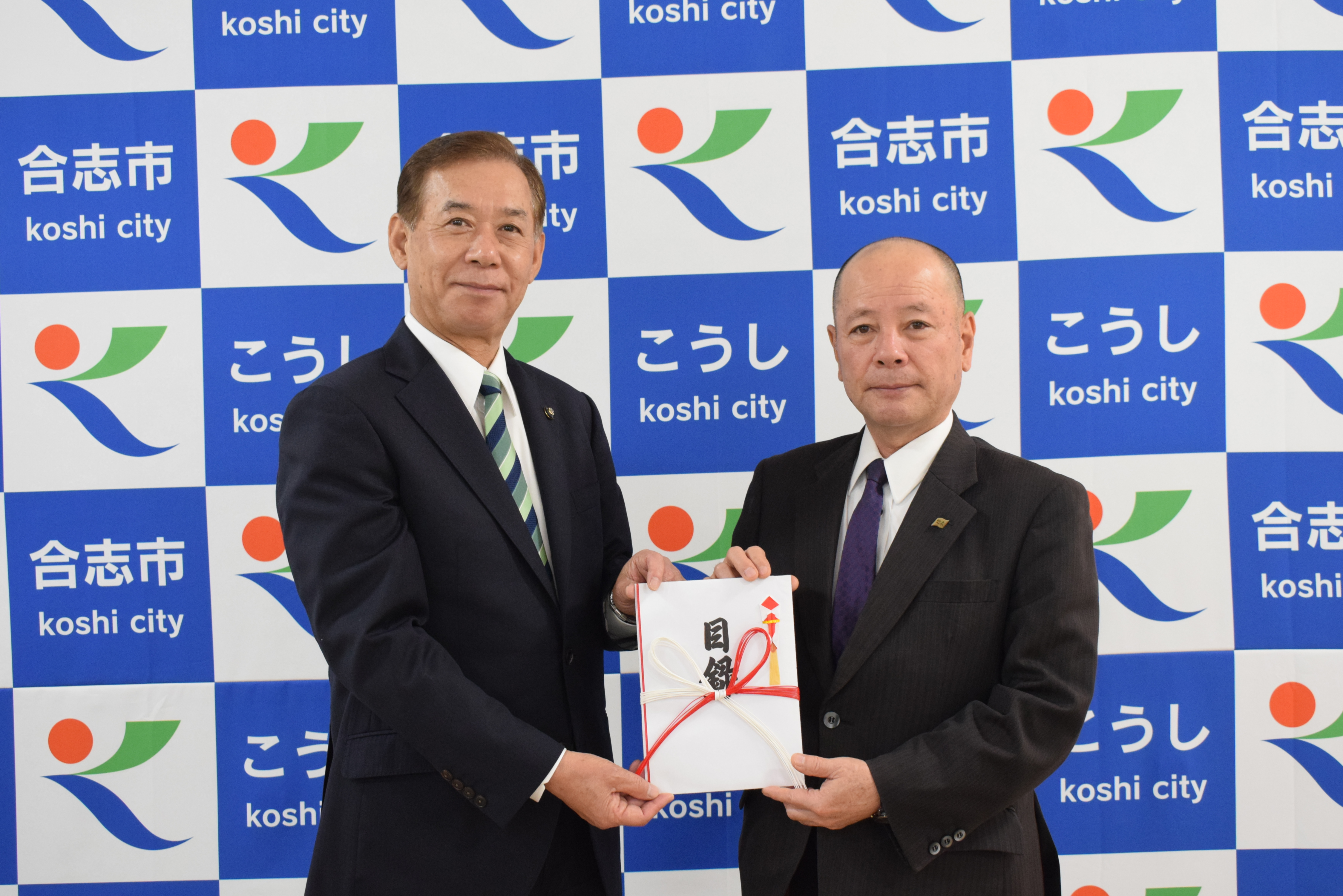 ＪＡ植木まつりチャリティーオークション売上金を開催地の合志市へ贈呈