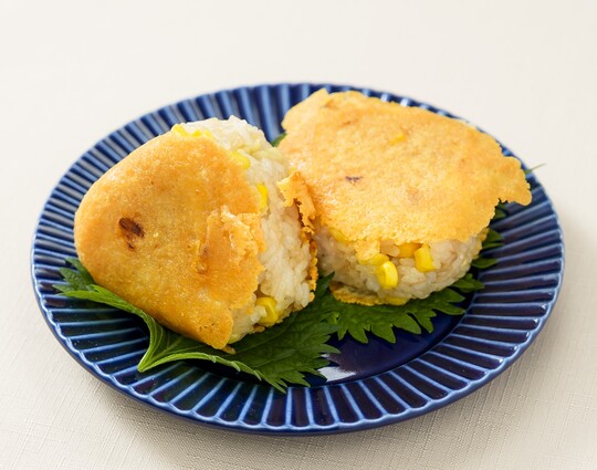コーンチーズおにぎり
