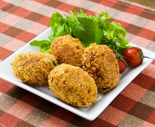 あまホクかぼちゃの
チーズコロッケ