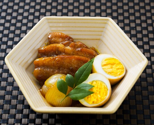 🎍おせち料理🎍
ジューシー煮豚