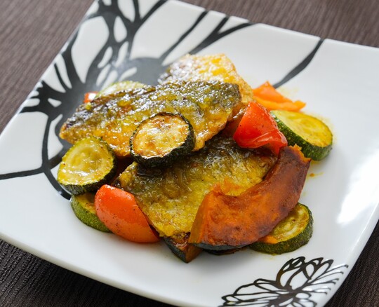 あじとカラフル野菜の
黒酢焼き浸し